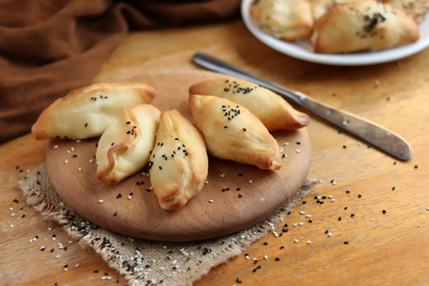 سمبوسك لبنه (٢ حبة)