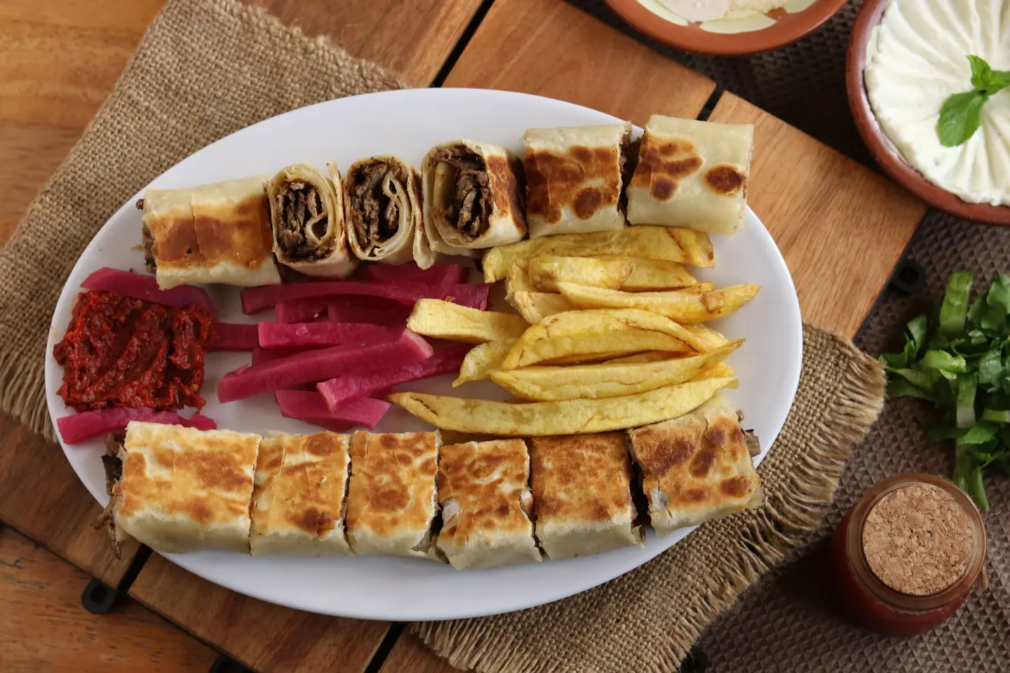 شاورما عربي لحمة (صحن)