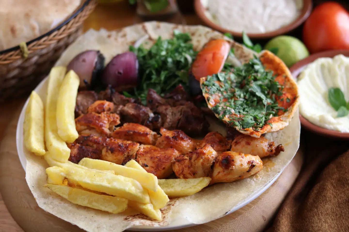 مشكل أوصال وطاووق