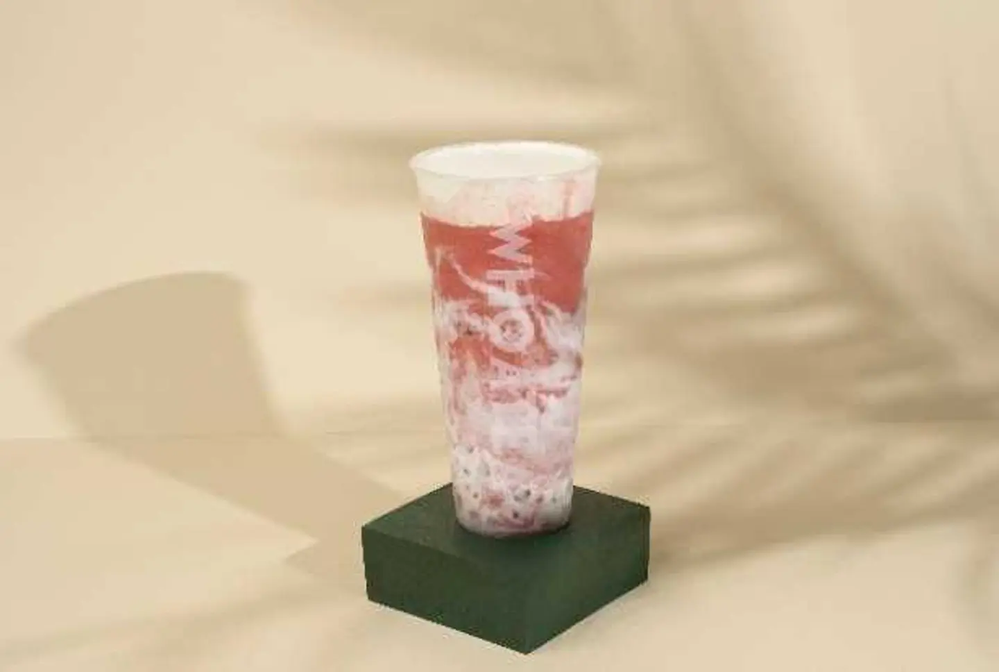 Cloud Strawberry Tea