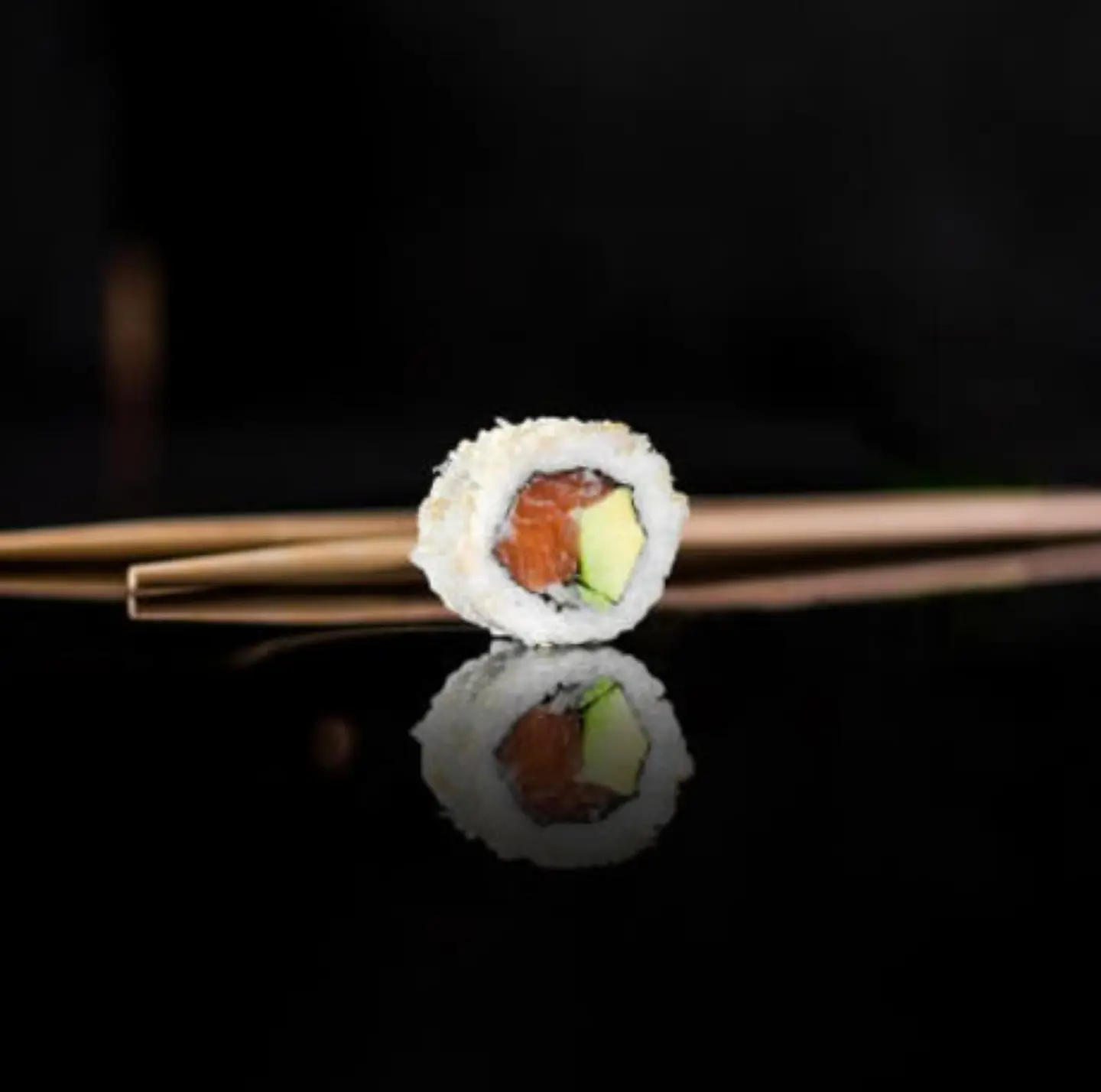 سلمون مقرمش 4 قطعة