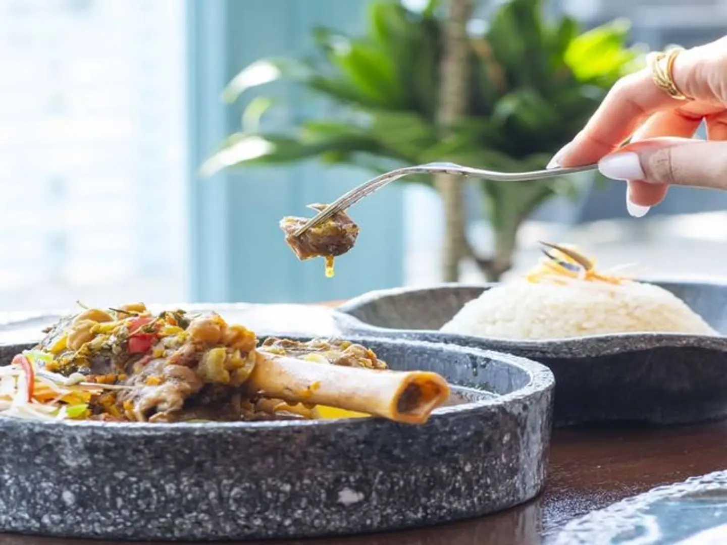 Shank With Hummus Pottery