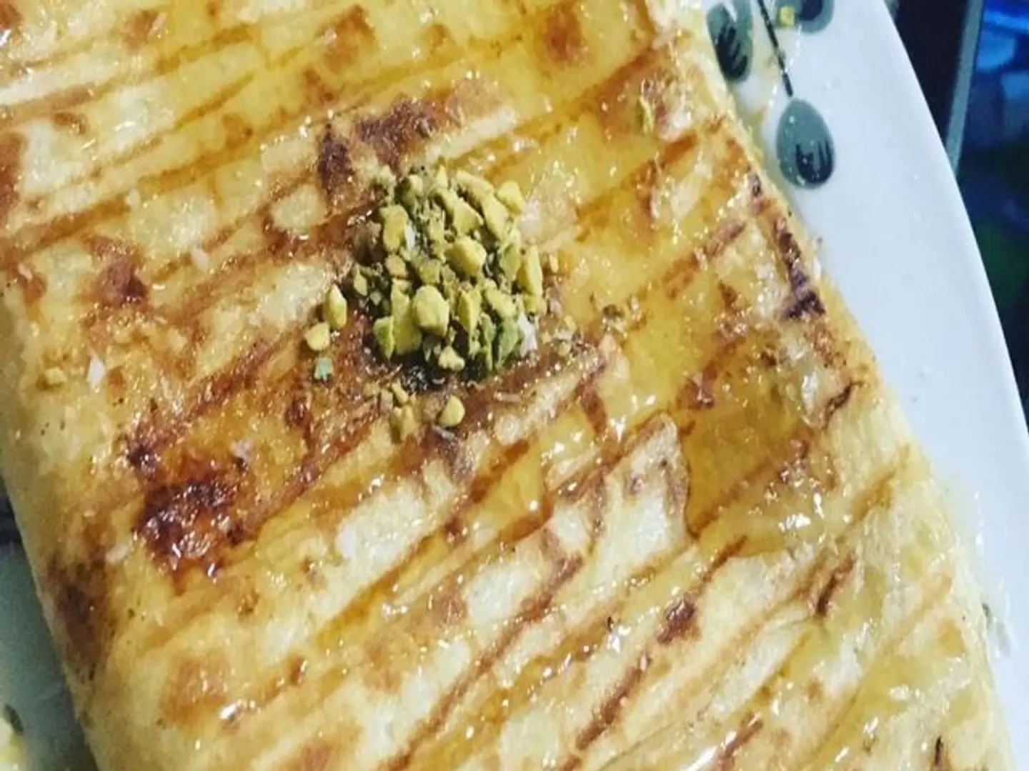 فطير قشطة وعسل