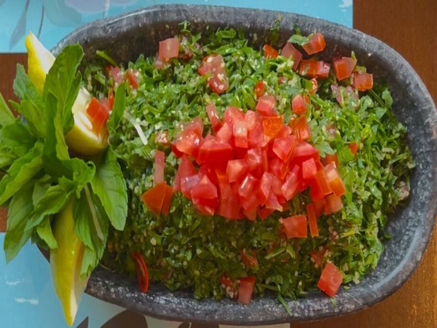 سلطة تبولة