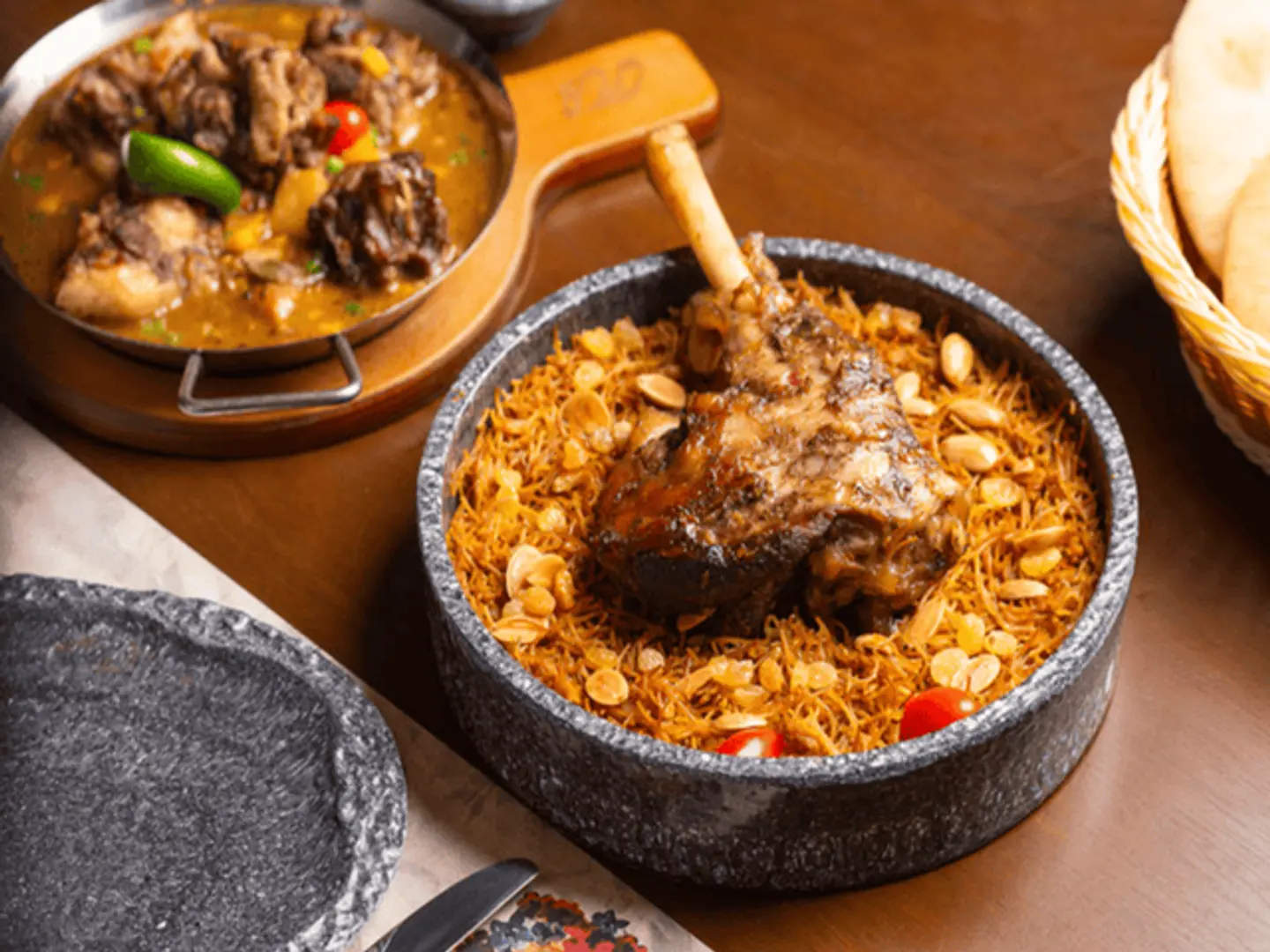 Shank With Vermicelli & Nuts Bowl