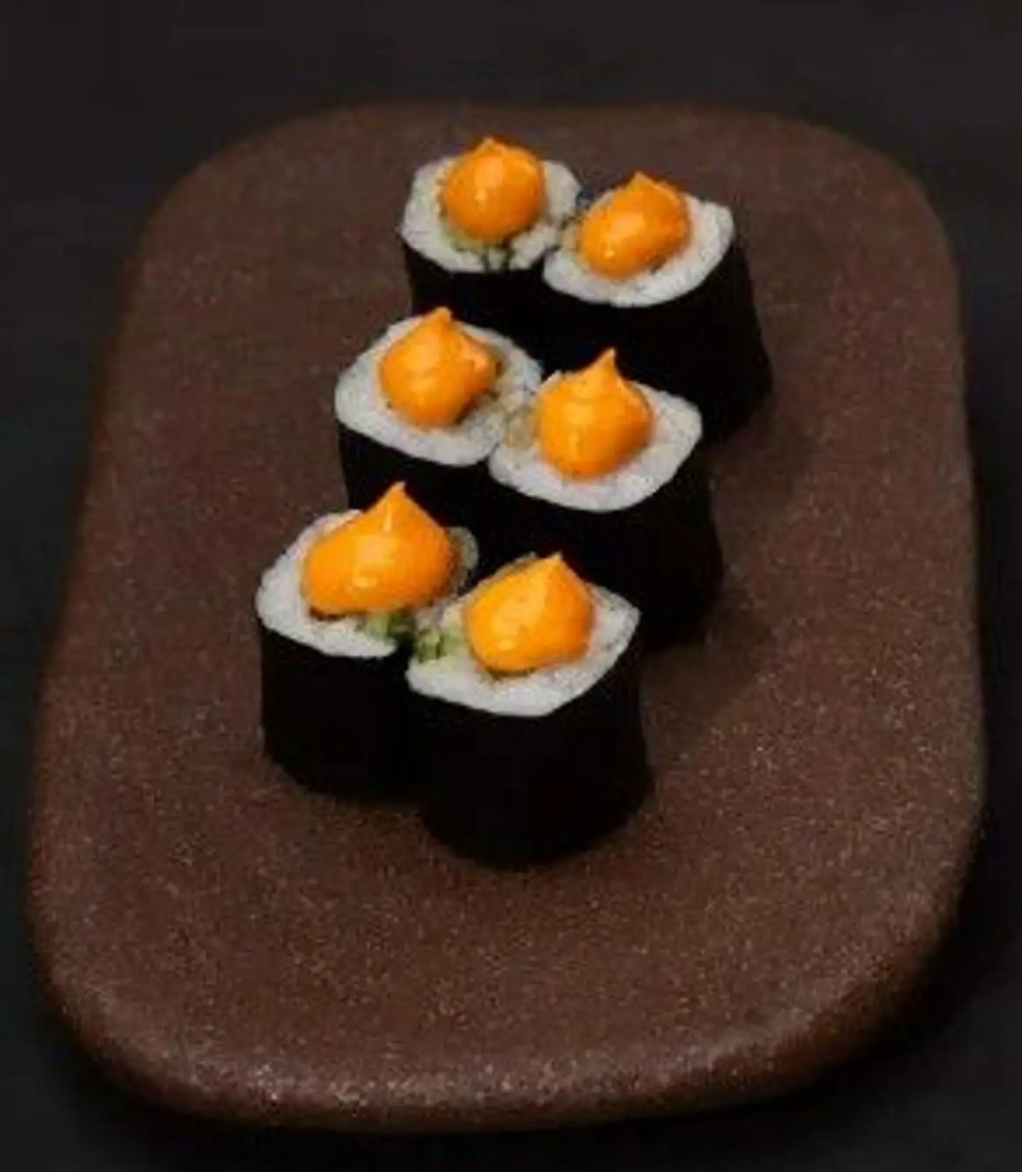 Sake Kawa Maki 6 Pc