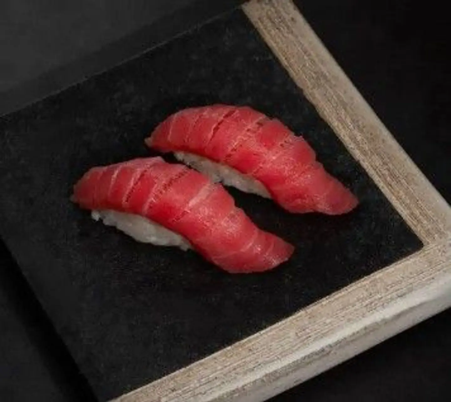 Maguro Nigiri