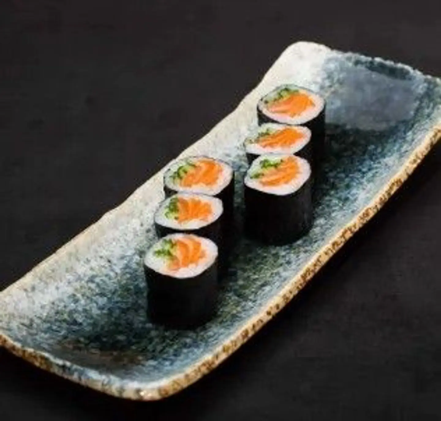 Sake Kyuri Maki 6 Pc