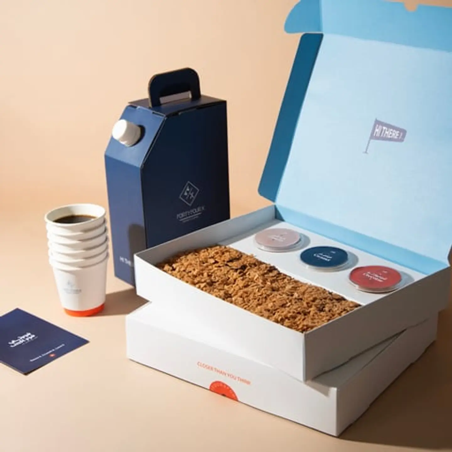 فرنش توست بوكس الجمعات مع قهوة مقطره لتر حار