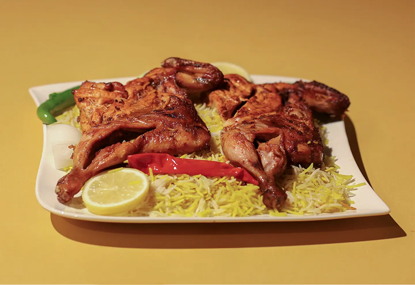 حبة مشوي مع رز مدخن