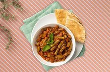 لوبية بالزيت