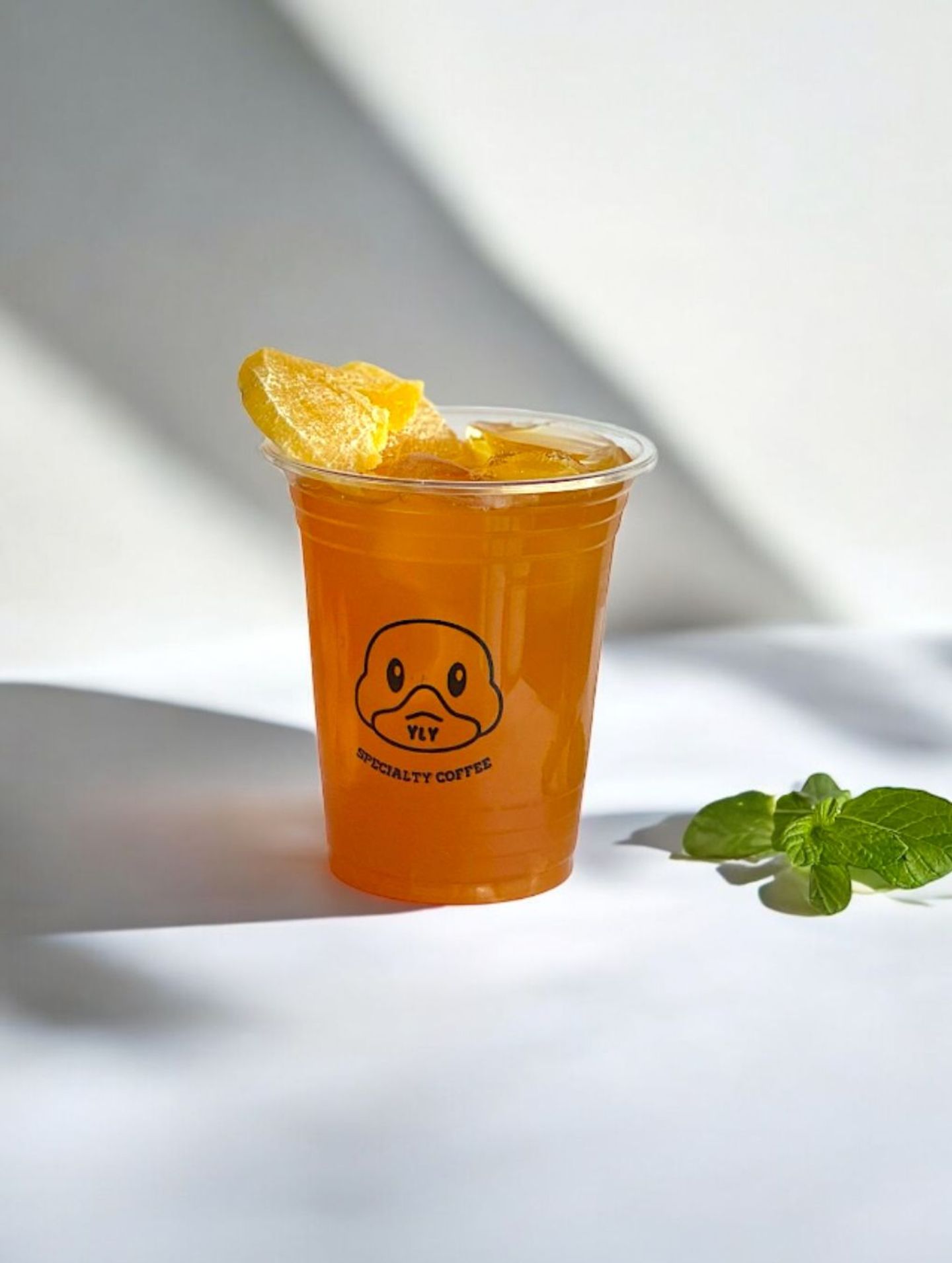 شاي الخوخ المثلج