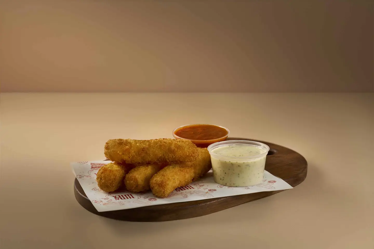 أصابع الحلومي