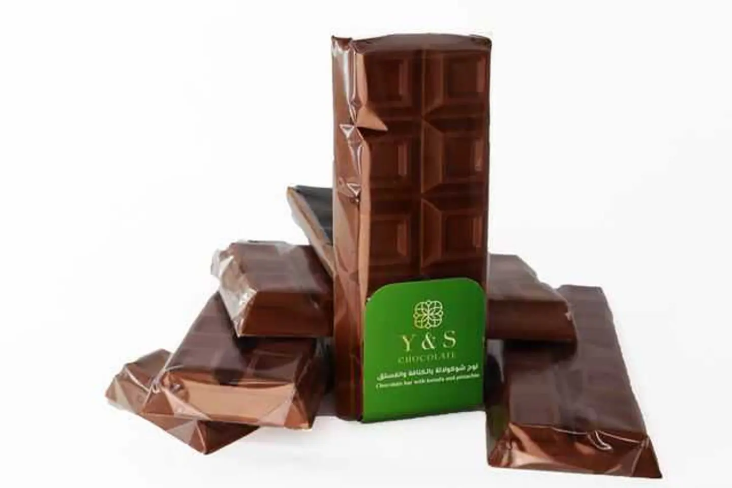 Large Chocolate Bar With Kunafa And Pistachio