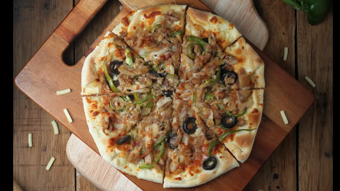 Shawarma Pizza