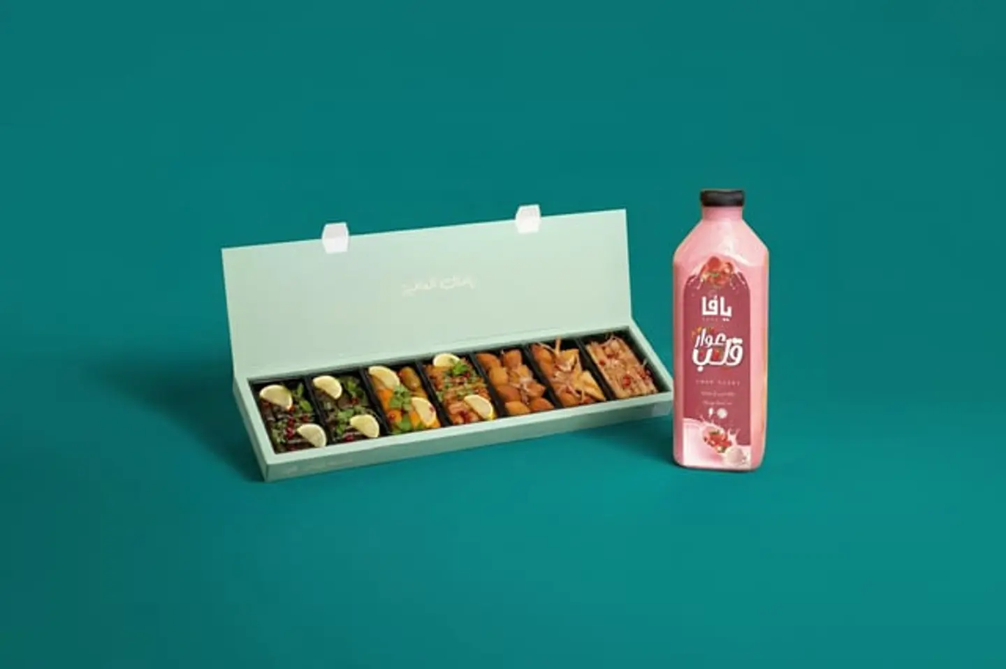 بوكس الجمعات + 1 لتر عصير