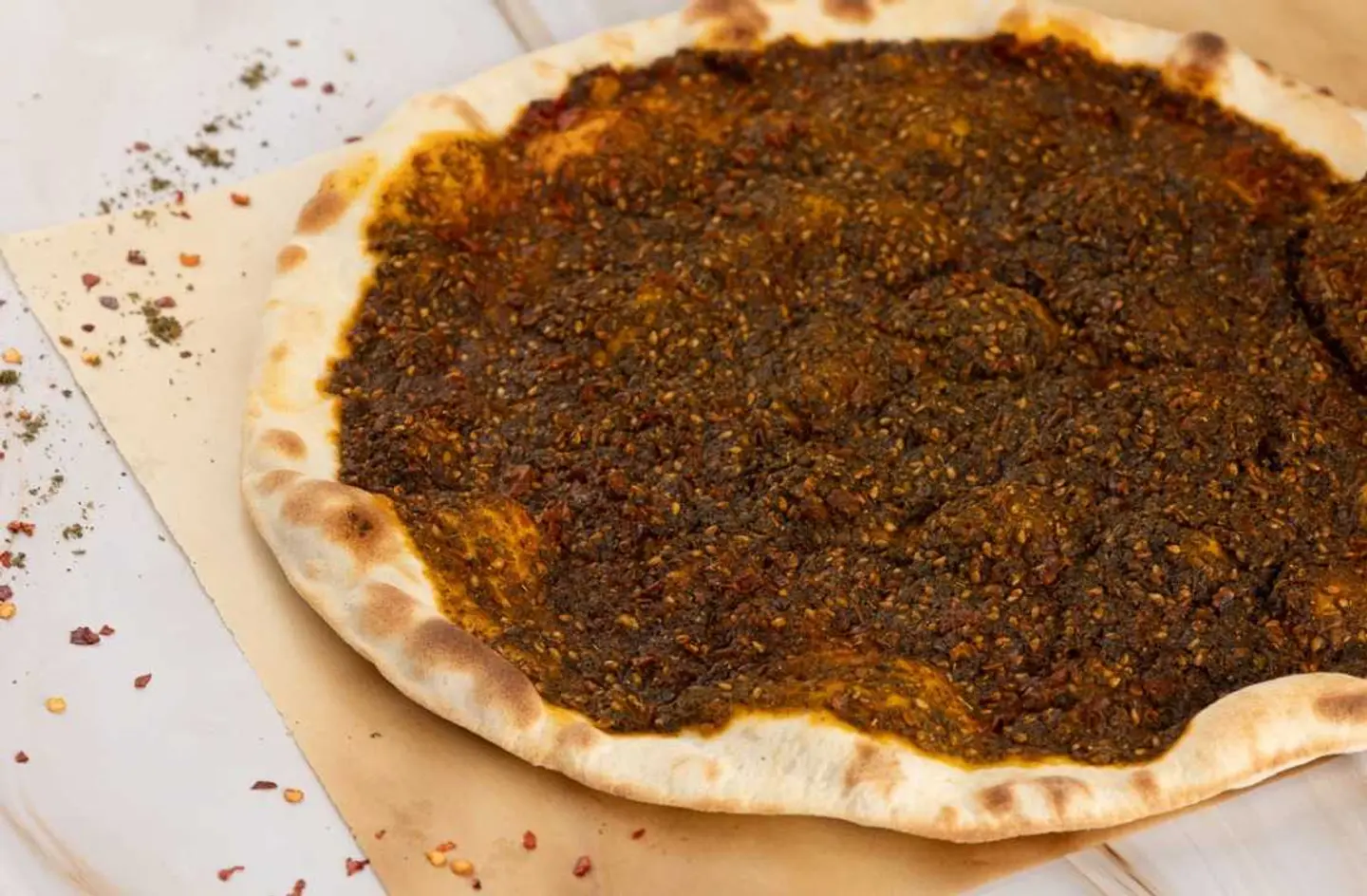 مناقيش زعتر حار