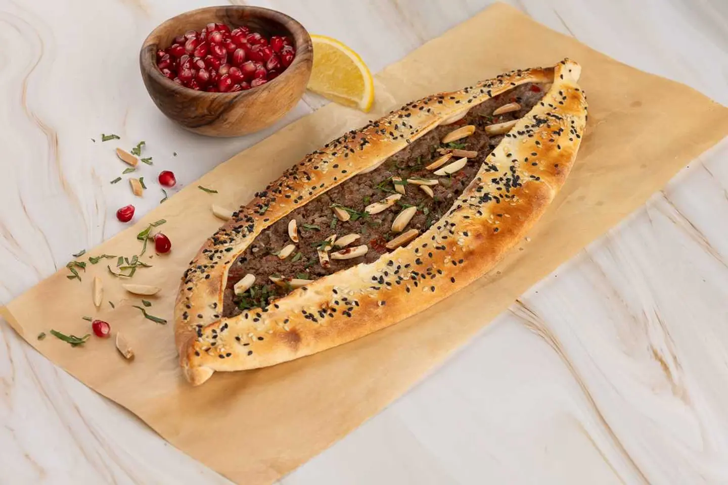 فطيرة لحم بالعجين