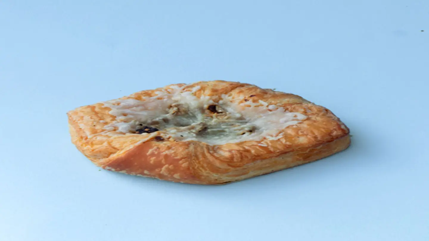 Mozzarella Tomato Open Croissant