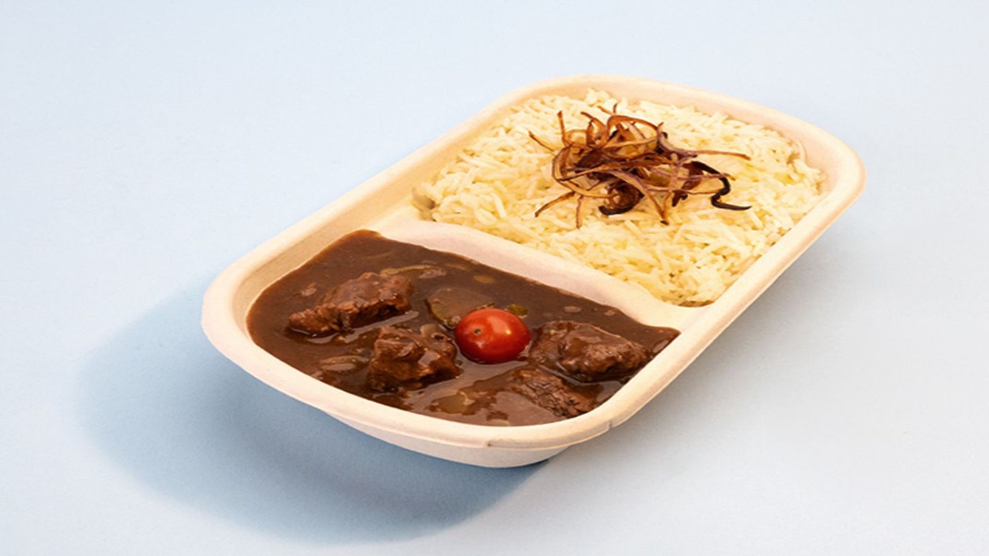 لحم مع الأرز