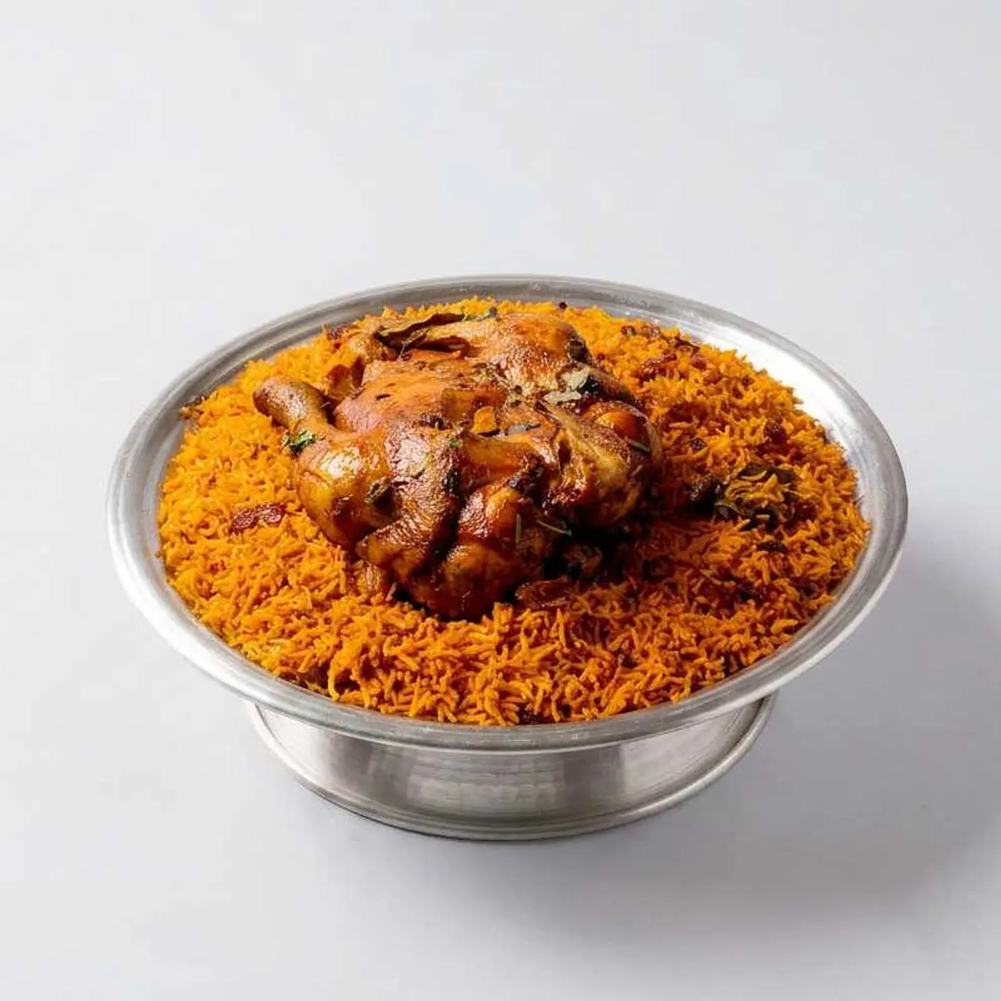 نص دجاج مجبوس مع الرز