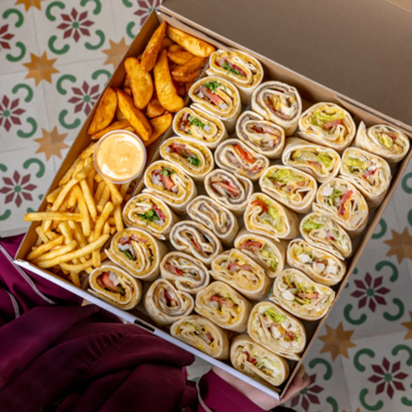 Lunch Gathering Box