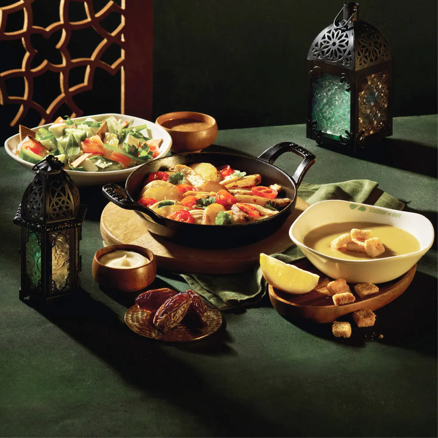 عرض إفطار الأطباق الساخنة