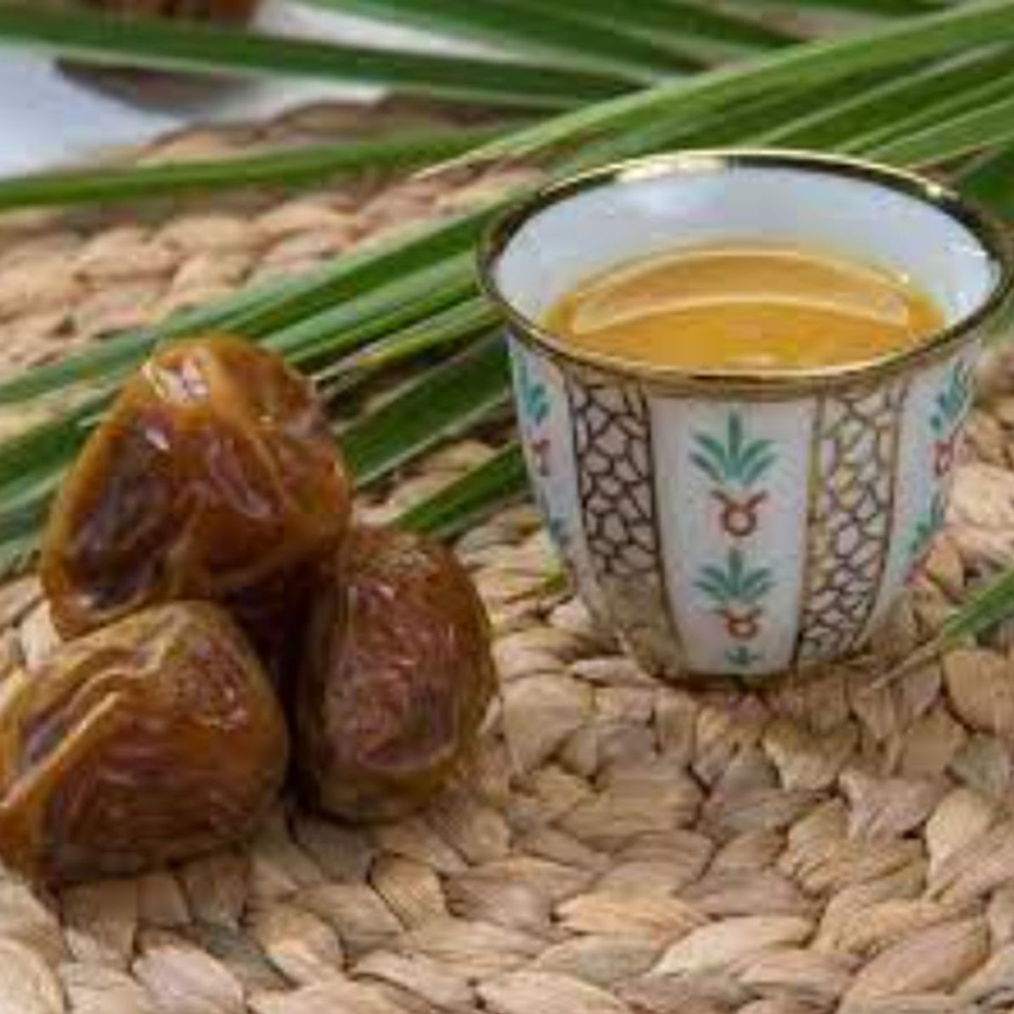 قهوة عربي كبير