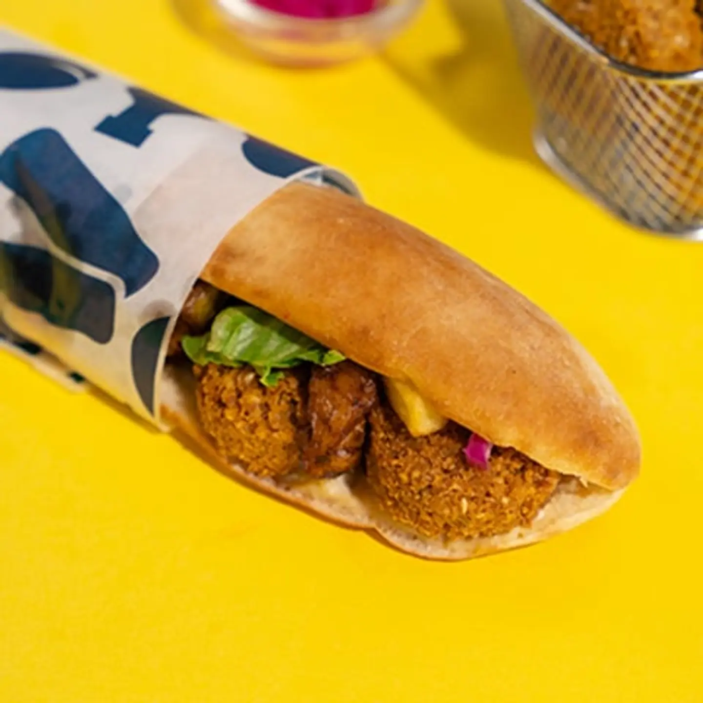 ساندويش فلافل عراقي