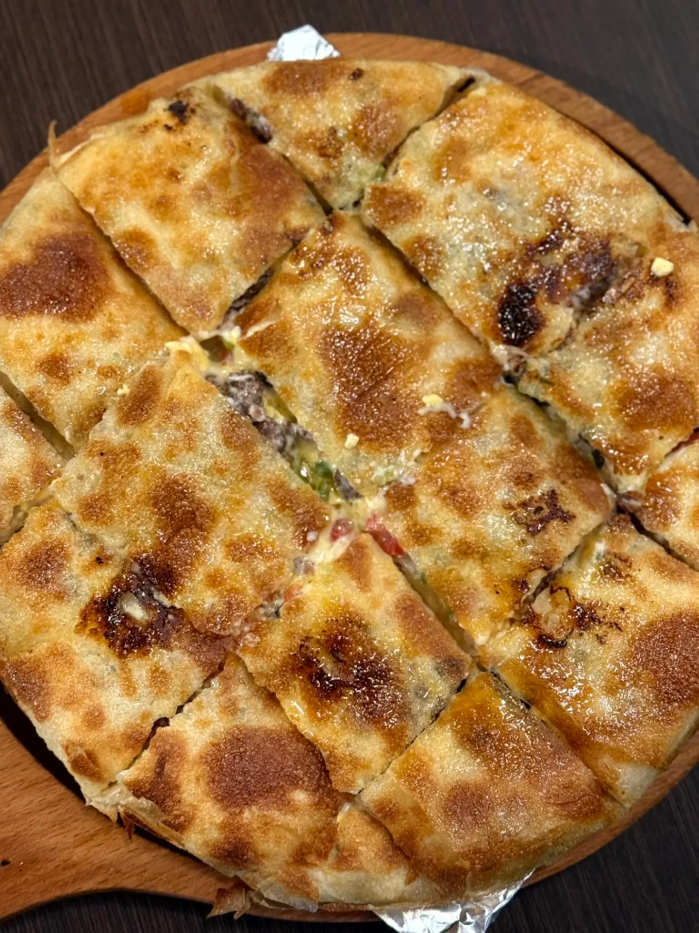 فطيرة سجق وسط