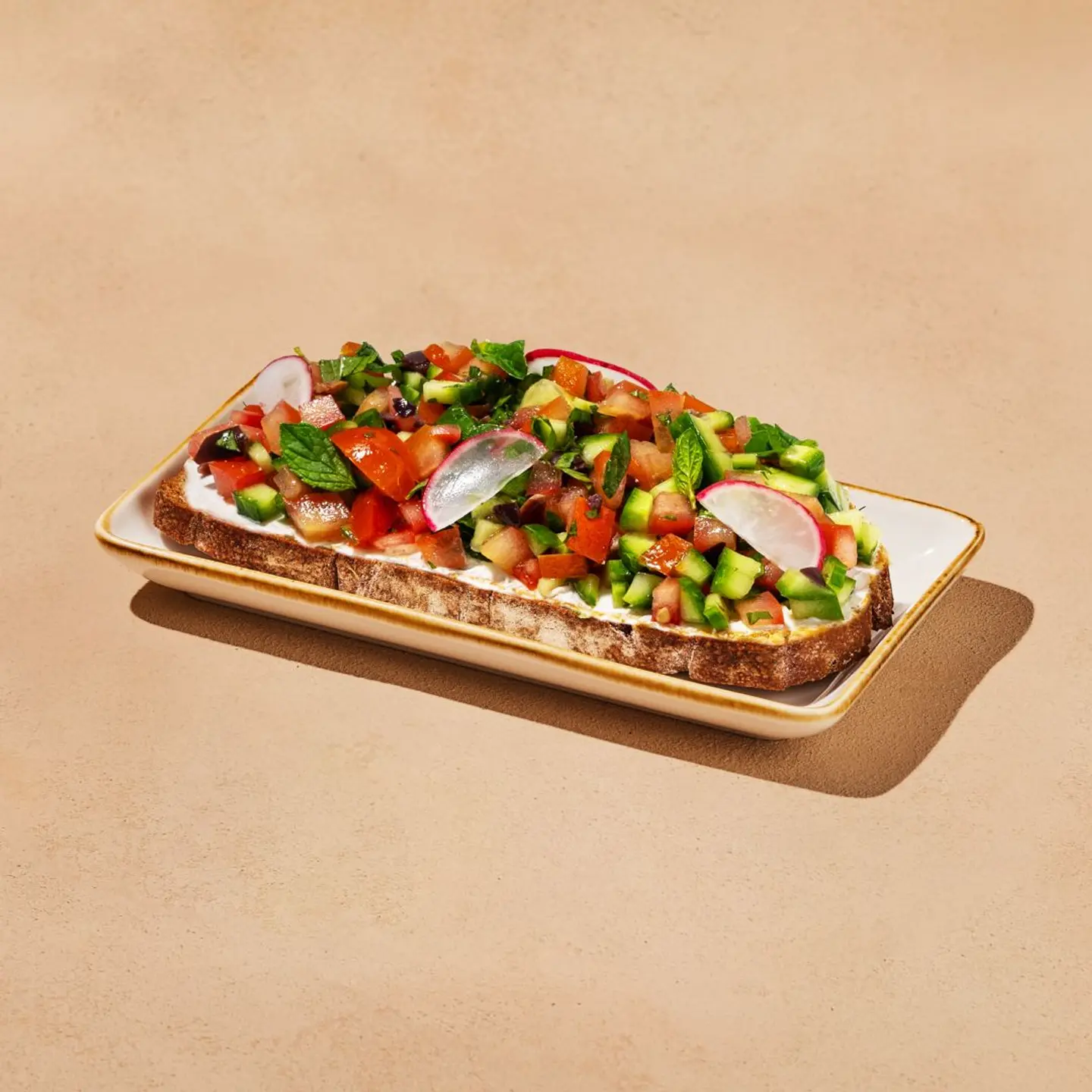 توست اللبنة والخضار