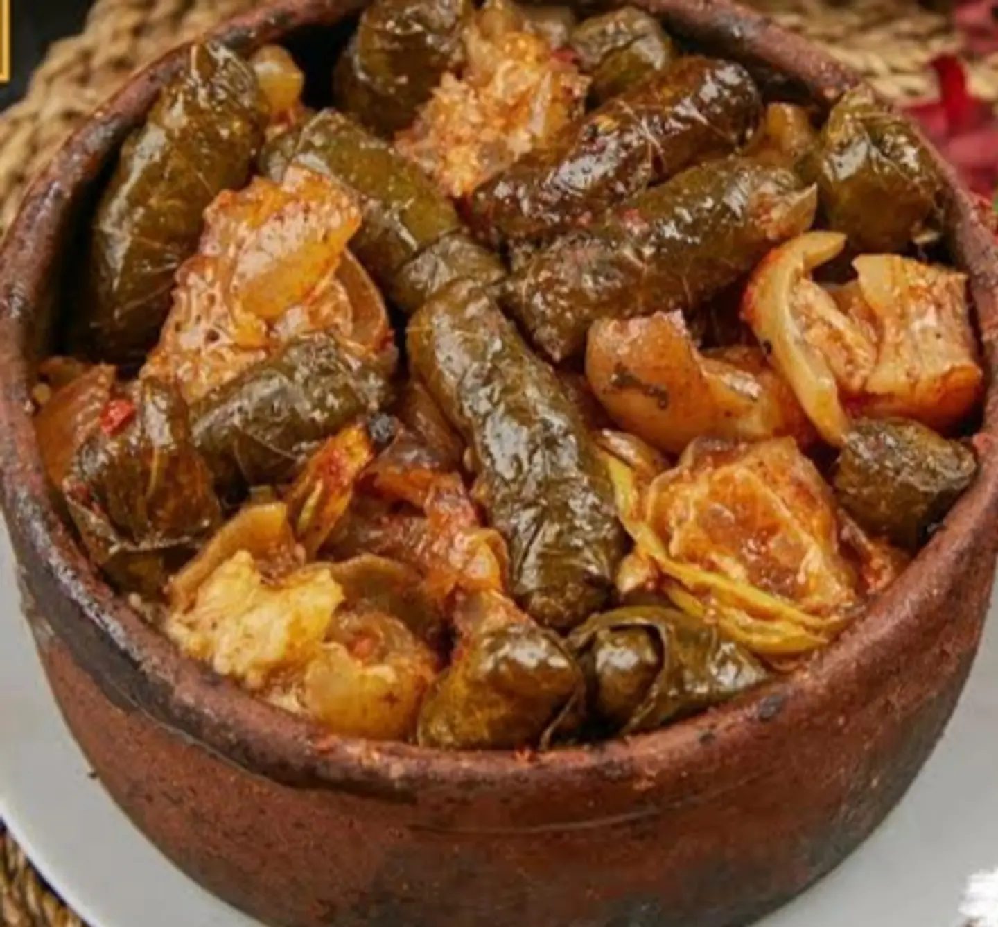 طاجن ورق عنب بالكوارع