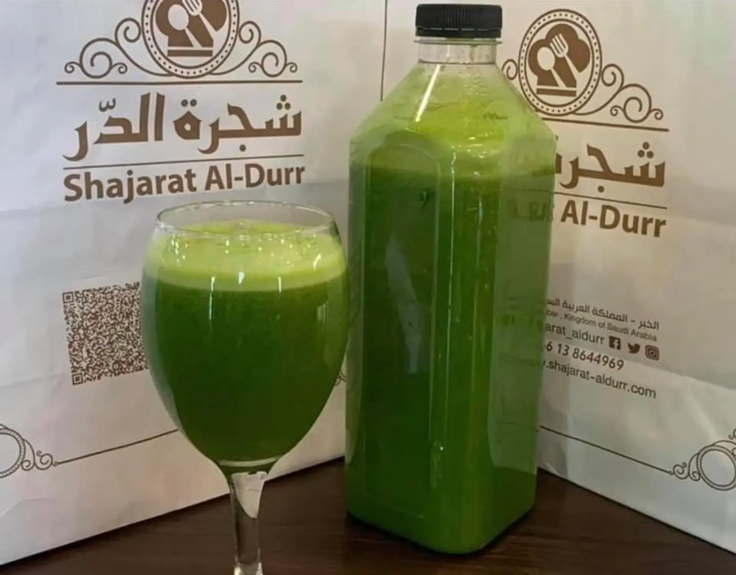 شجرة الدر زجاجة
