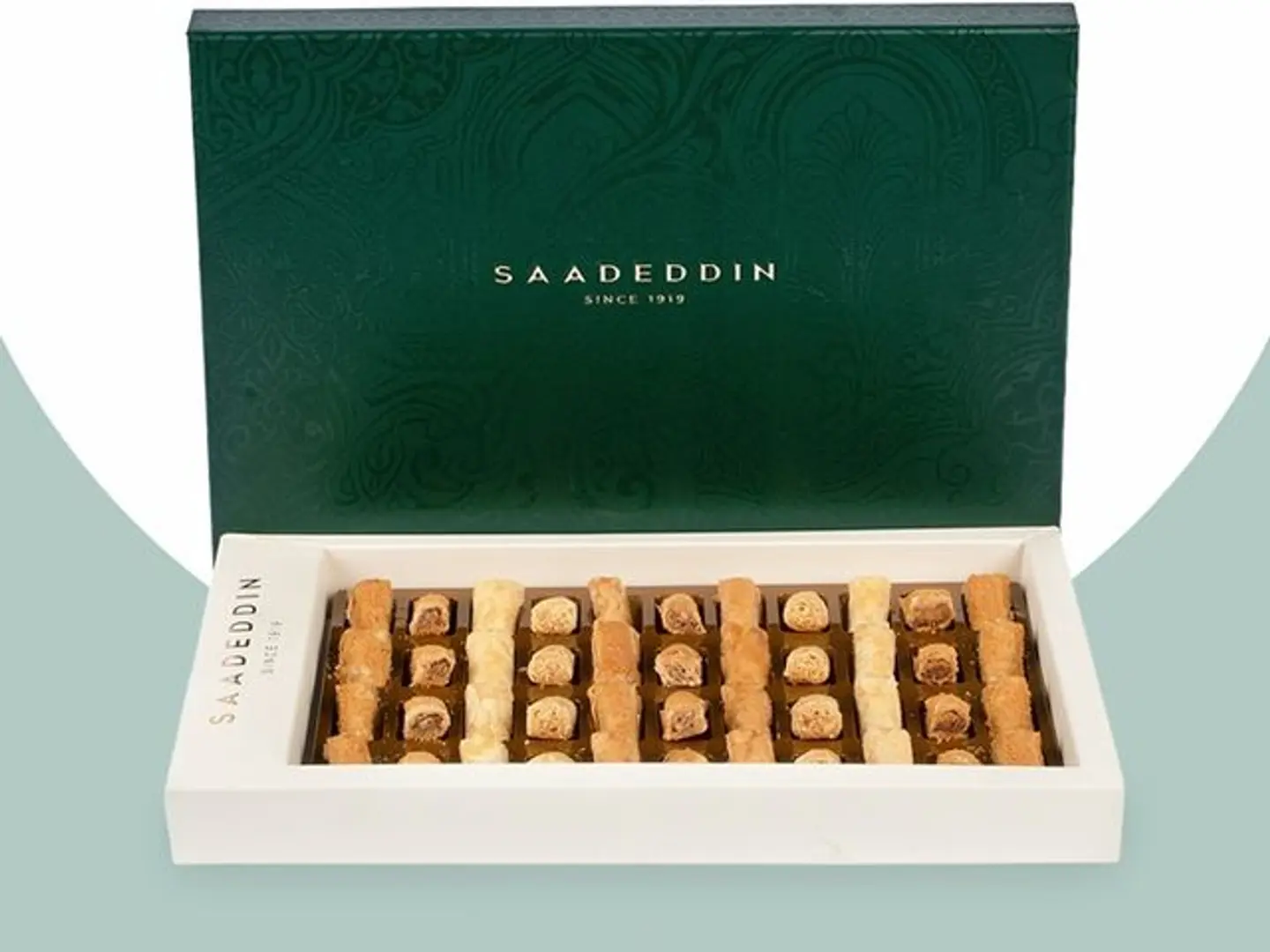 Assorted Baklava Fingers Box