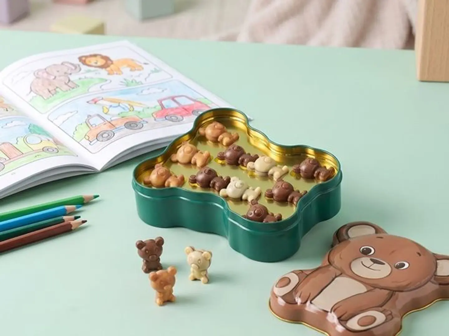 Girls’ Teddy Bear Chocolate Box