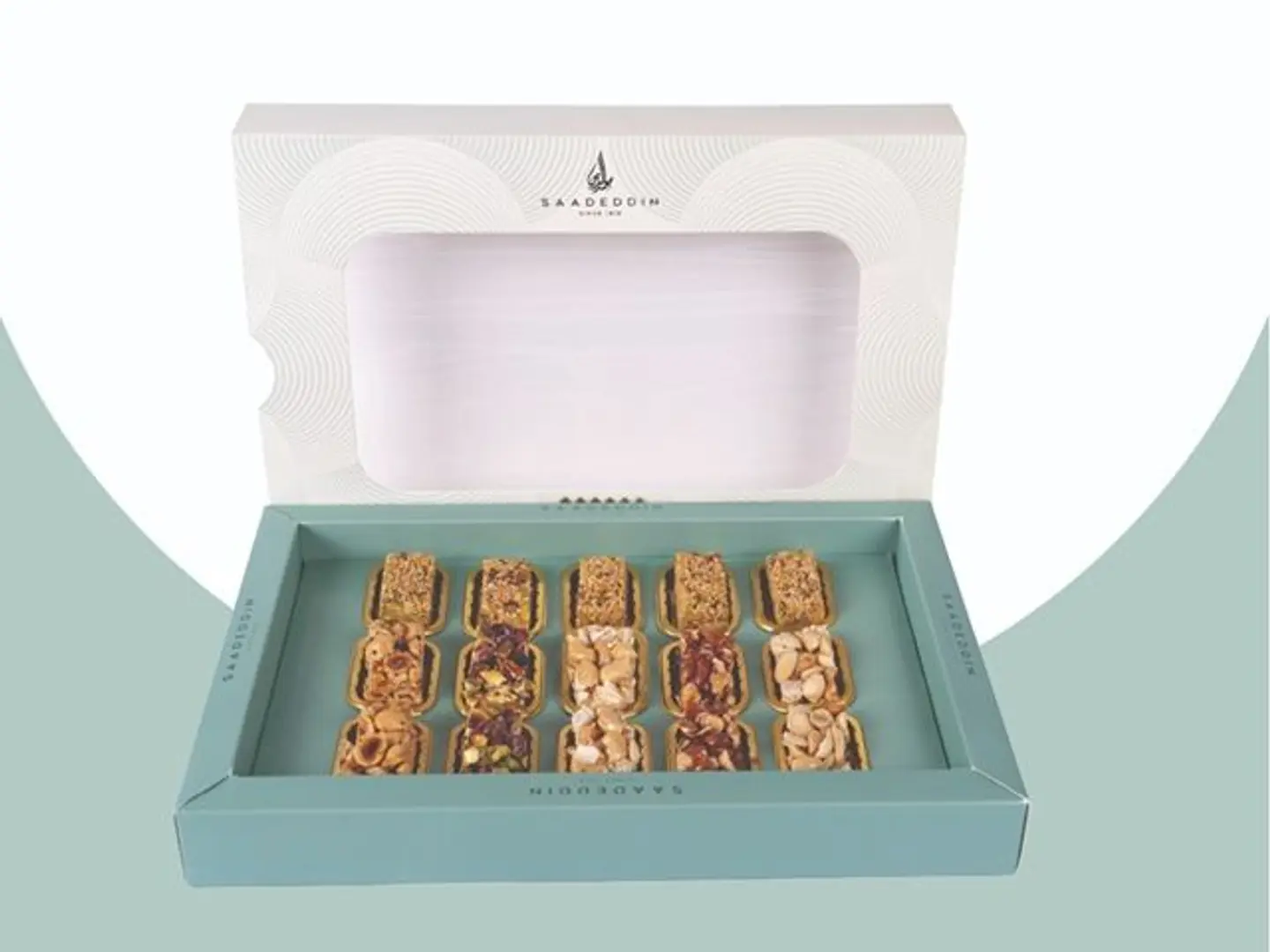Small Arabic Nuts Box