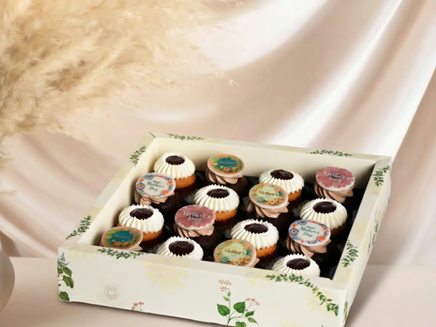 علبة ميني مافن يوم الأم