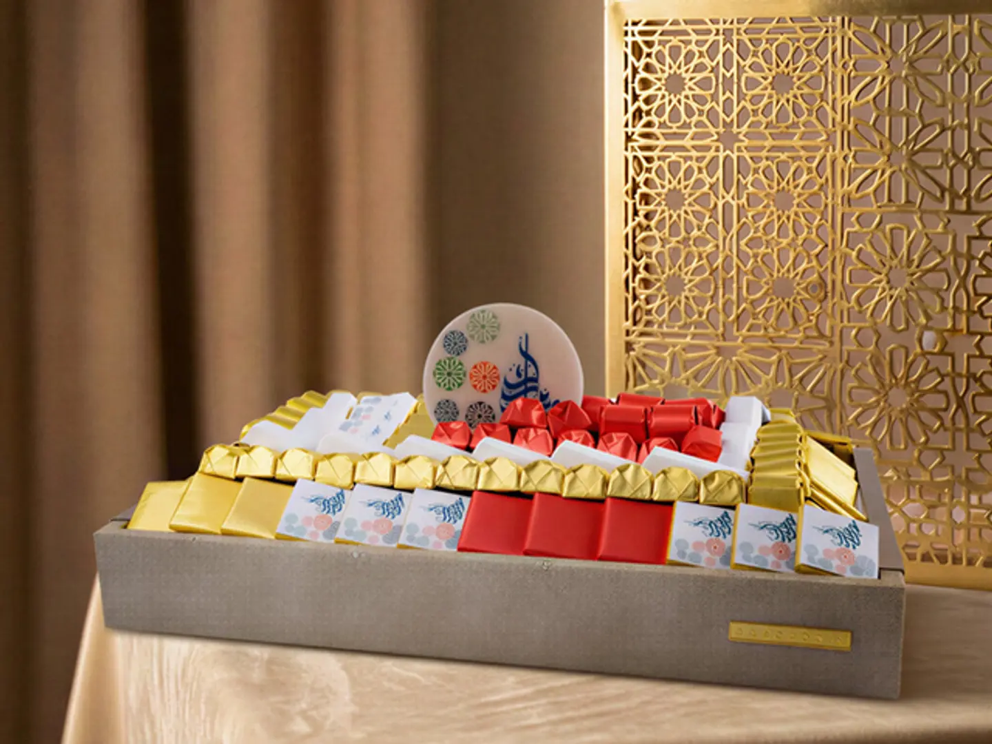 صينية شوكولا جلدية بيج للعيد