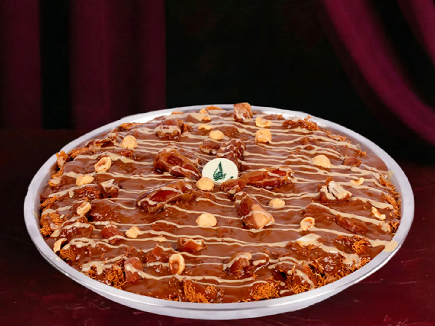 صحن بسبوسة التمر