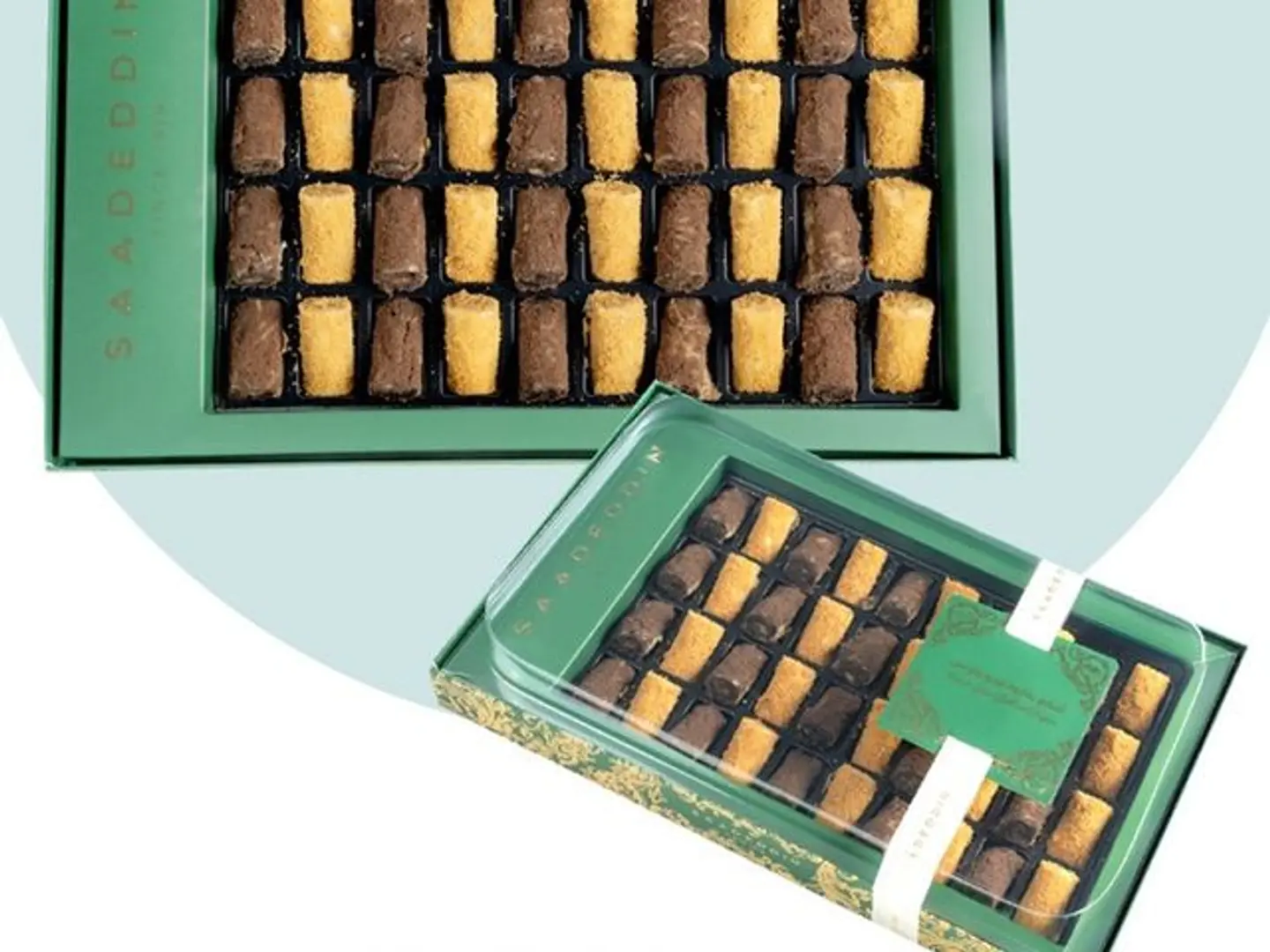 Small Lotus & Oreo Fingers Box