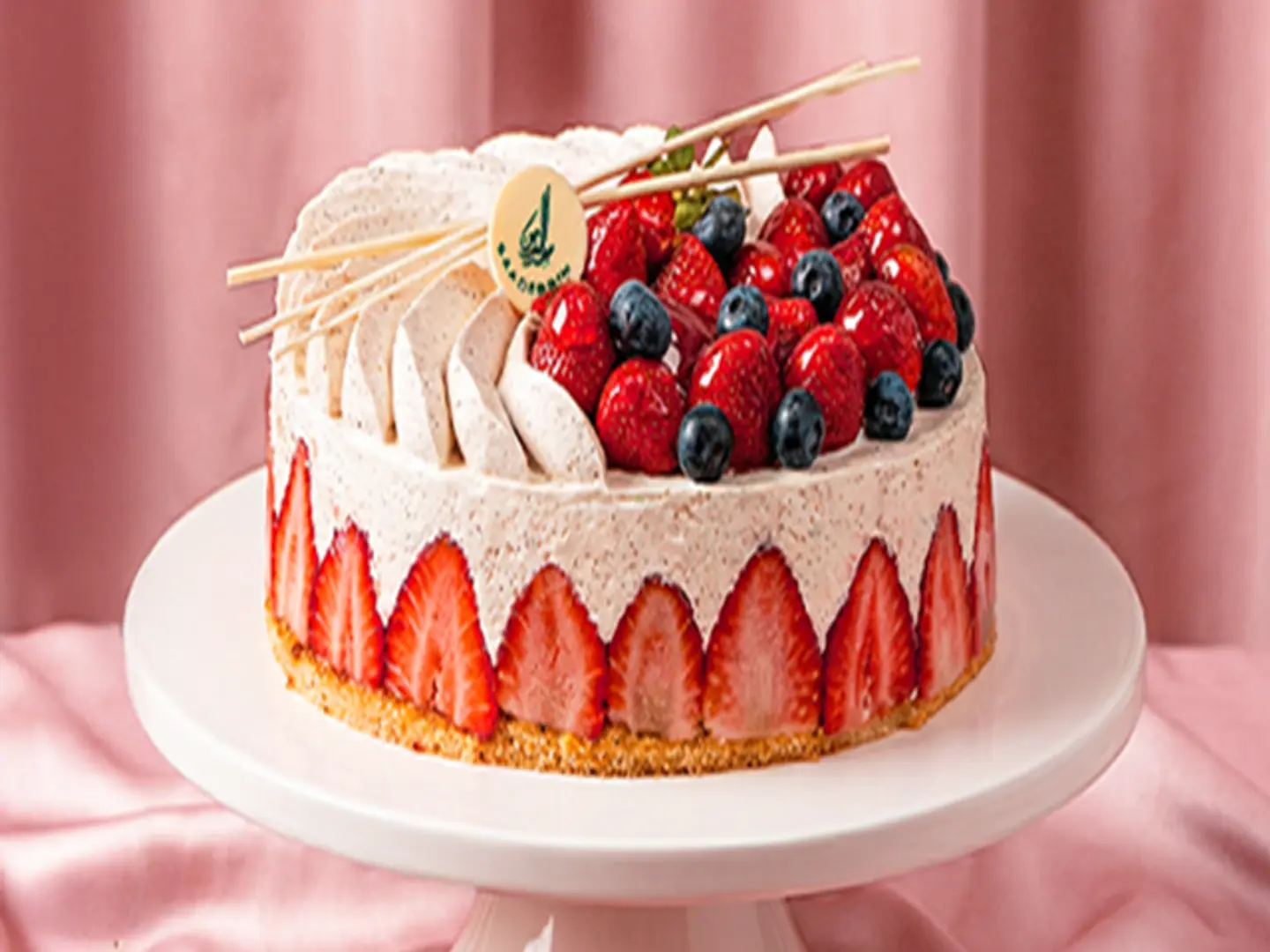 كيكة حلم الفراولة