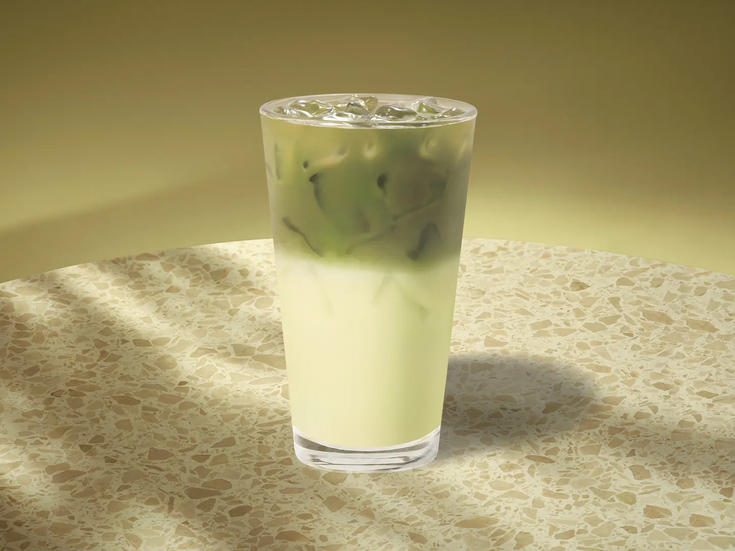 بيستاشيو ماتشا لاتيه مثلج