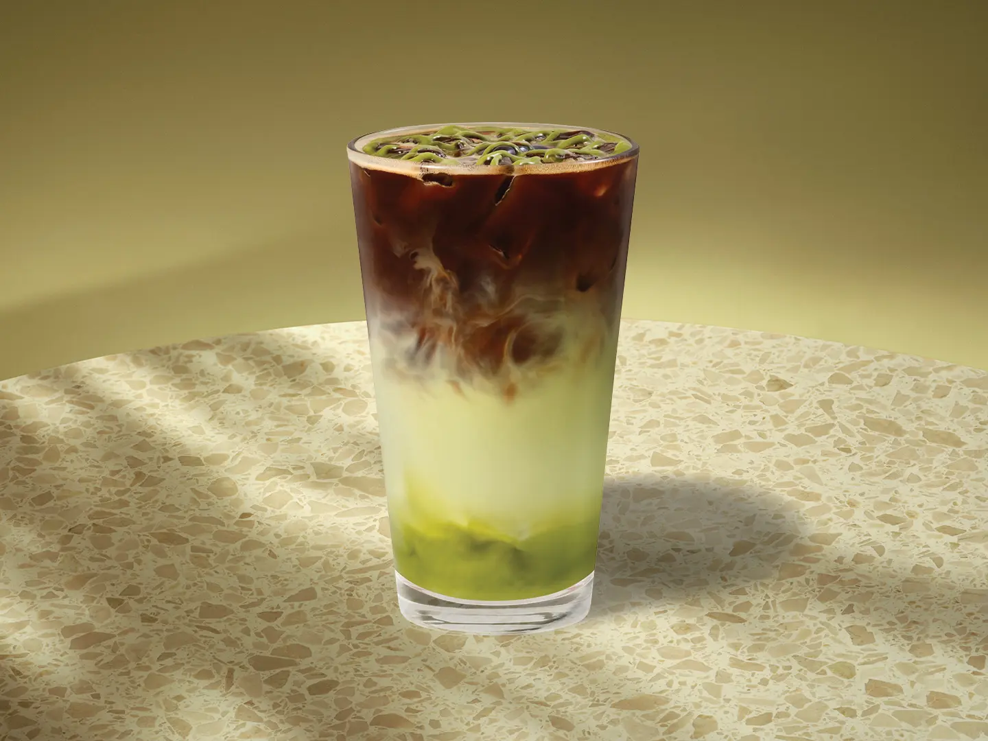 بيستاشيو ماكياتو مثلج