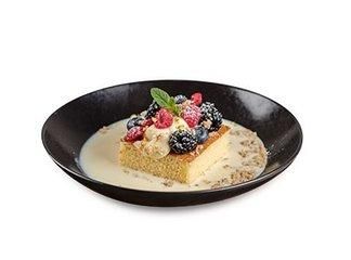 VERY BERRY MILK CAKE TRES LECHES