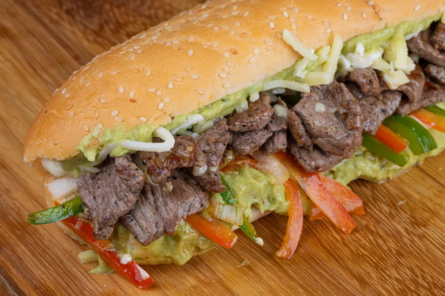 صاروخ أهلين فاهيتا لحم