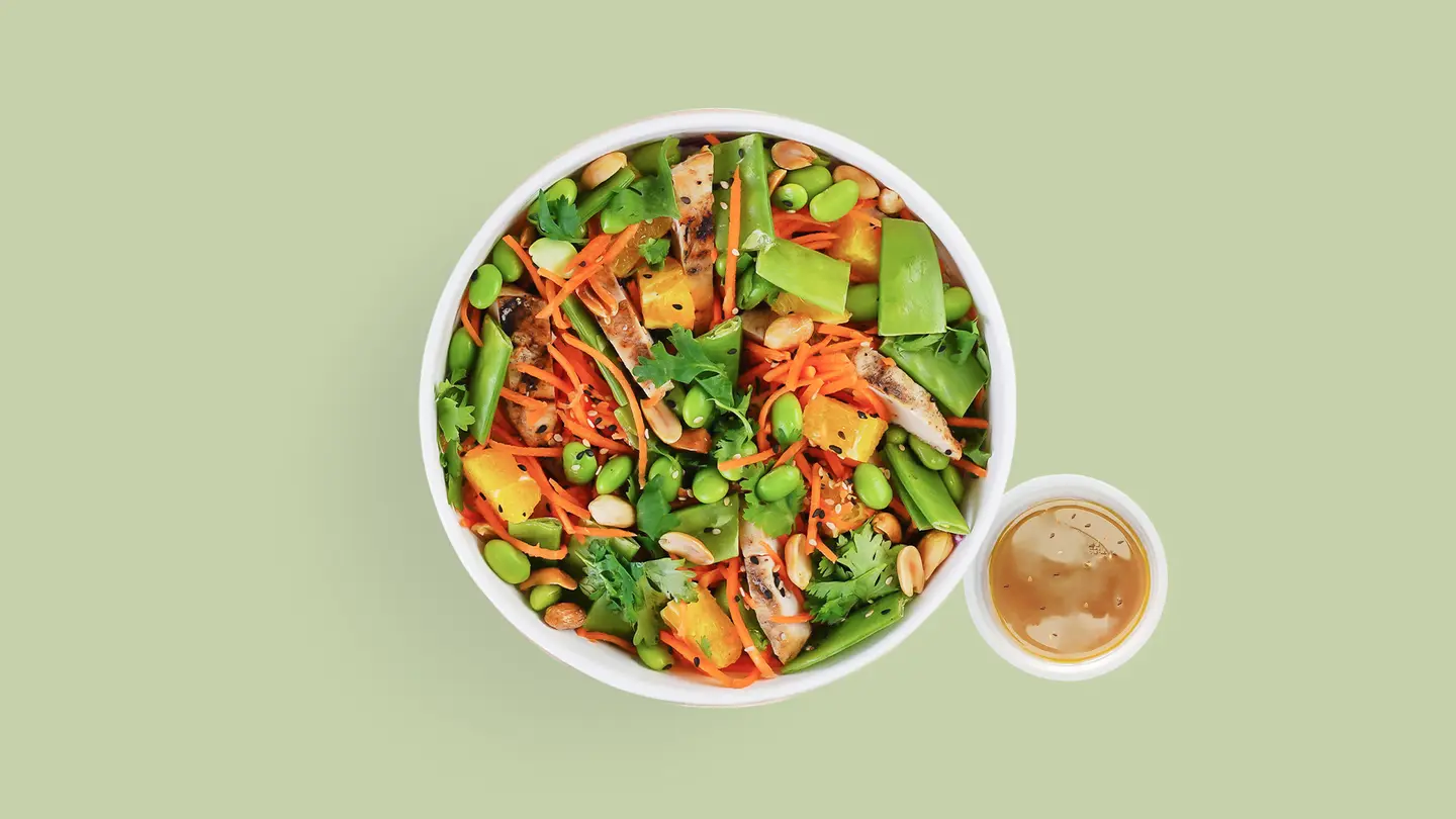 سلطة نودلز الدجاج