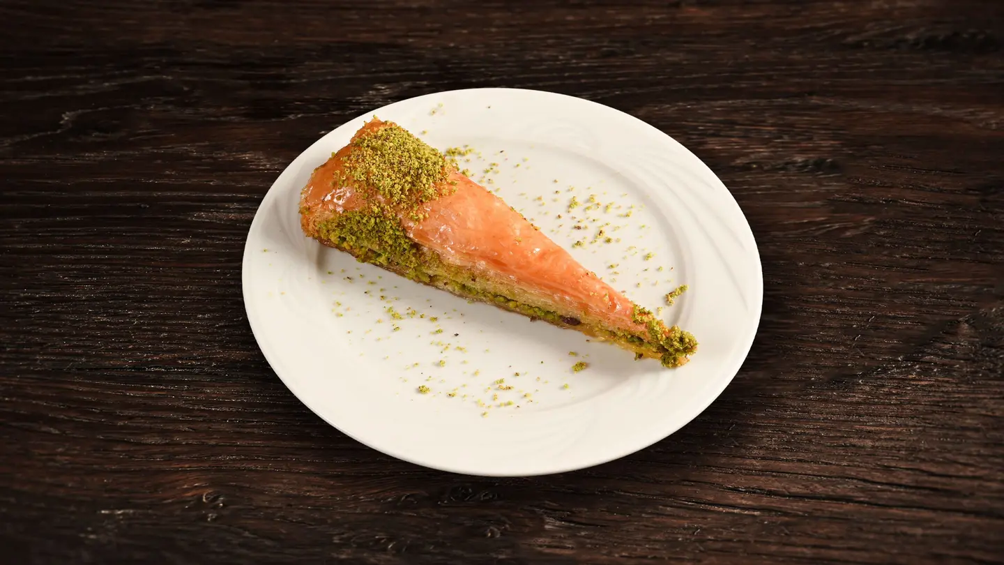 بقلاوة مثلثة