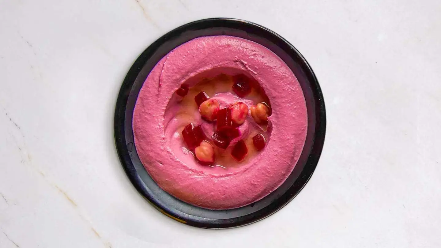 Beetroot With Hummus