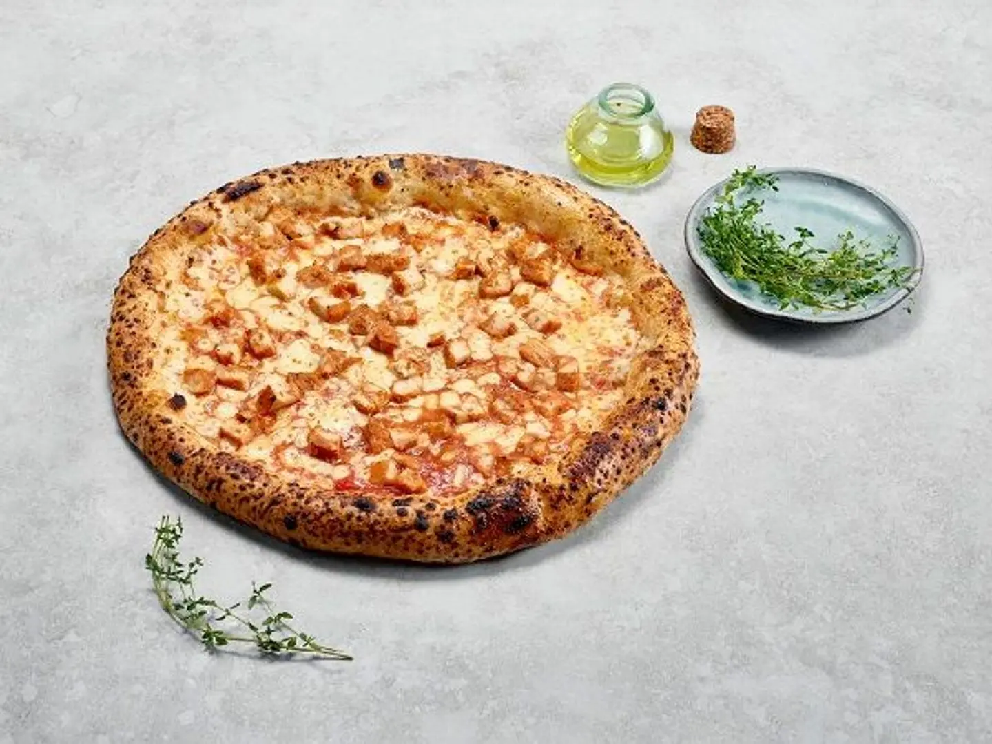 بيتزا الدجاج المقرمش