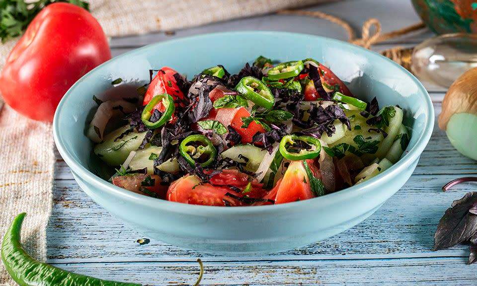 კიტრი პომიდვრის სალათა